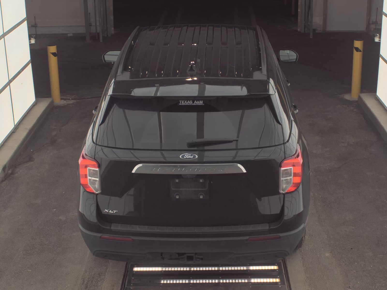 FORD EXPLORER - 7