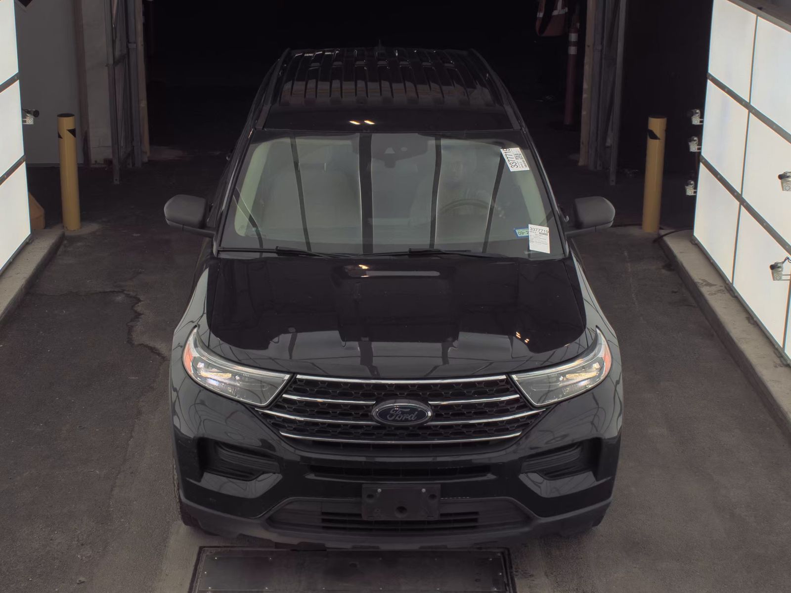 FORD EXPLORER - 3
