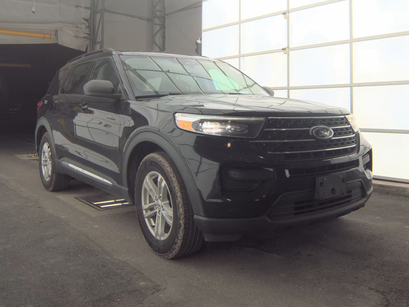 FORD EXPLORER - 5