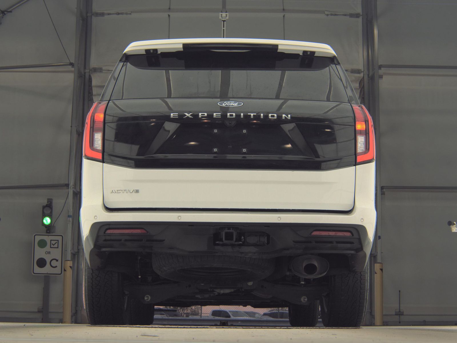FORD EXPEDITION - 8