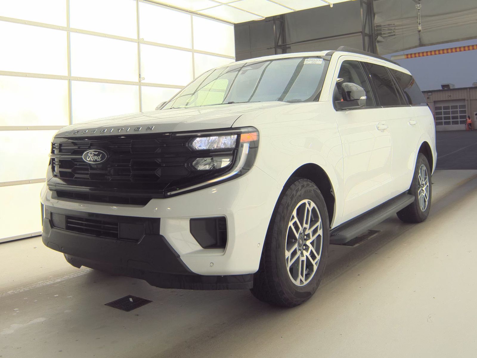FORD EXPEDITION - 1
