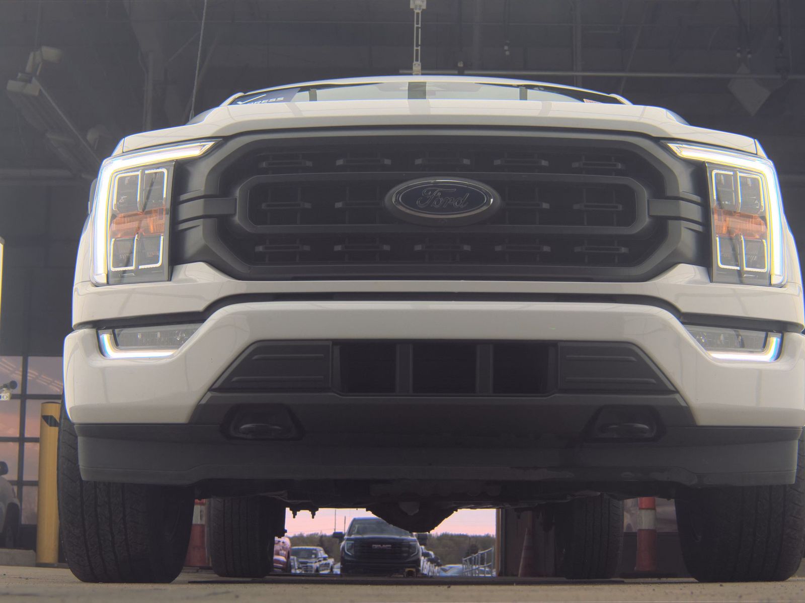 FORD F-150 - 4