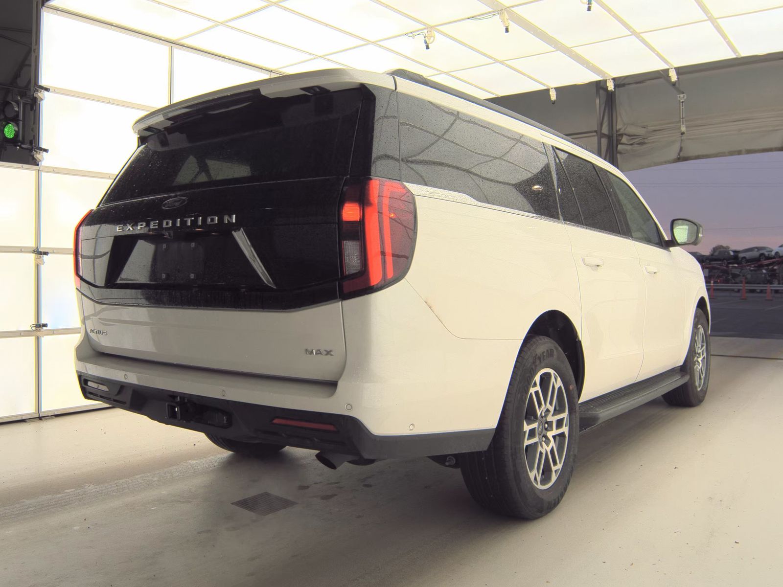 FORD EXPEDITION MAX - 6
