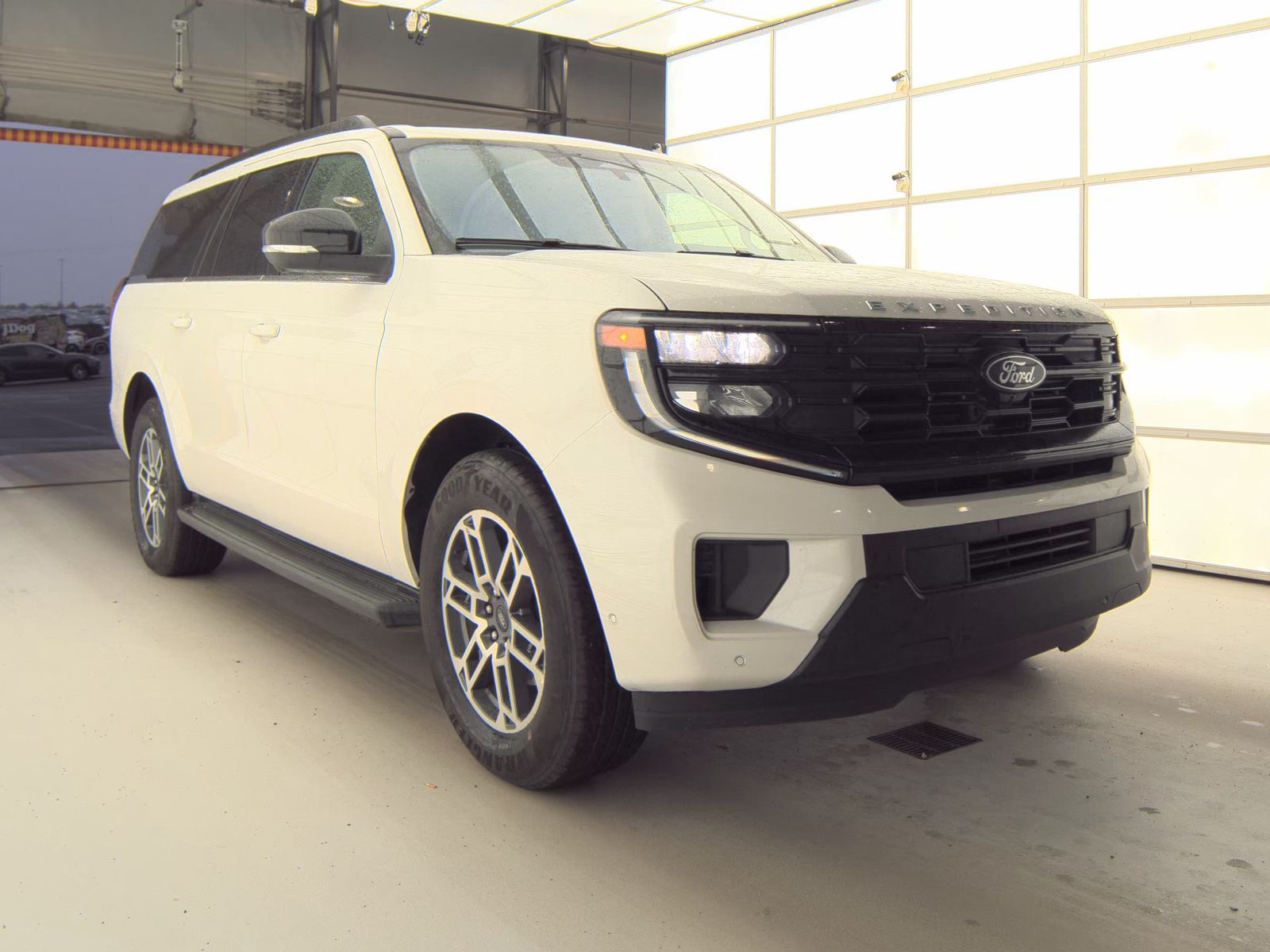 FORD EXPEDITION MAX - 5
