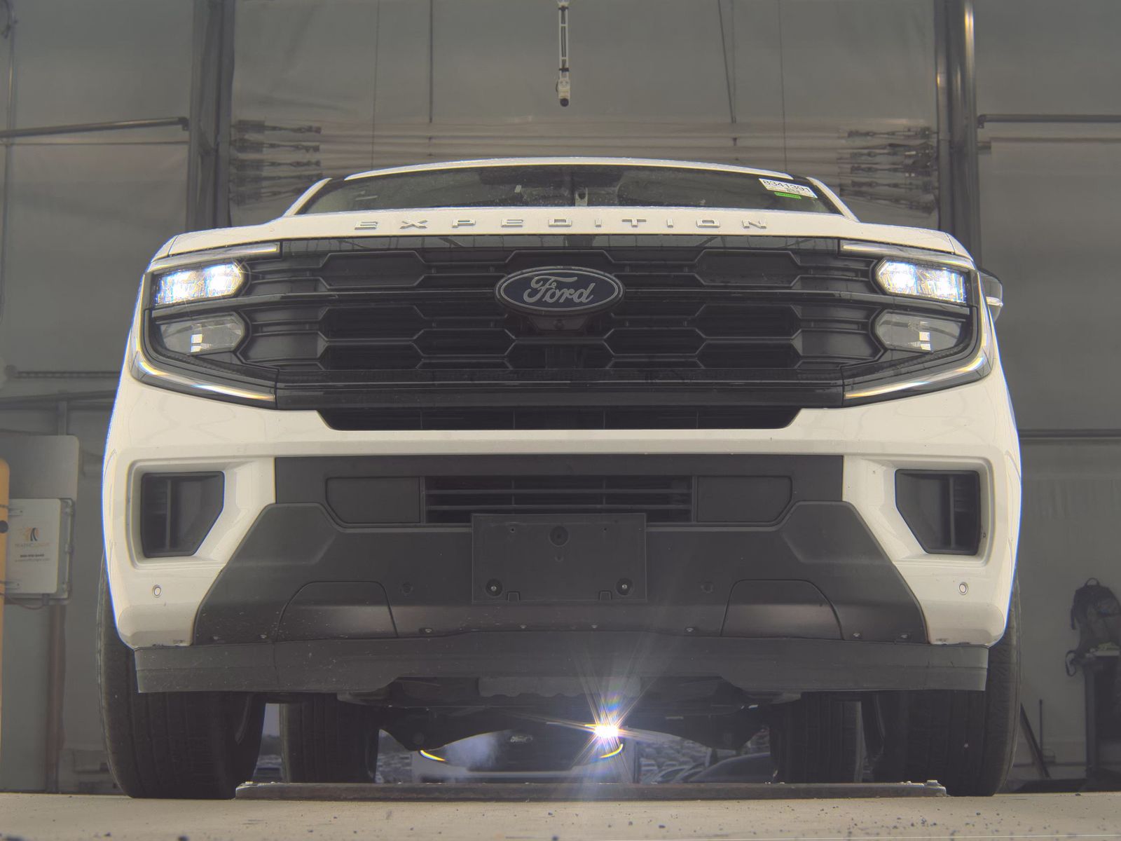 FORD EXPEDITION - 4