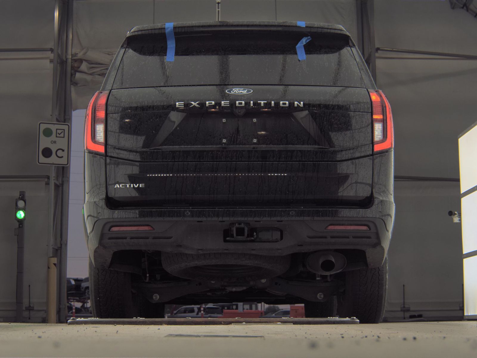 FORD EXPEDITION - 8