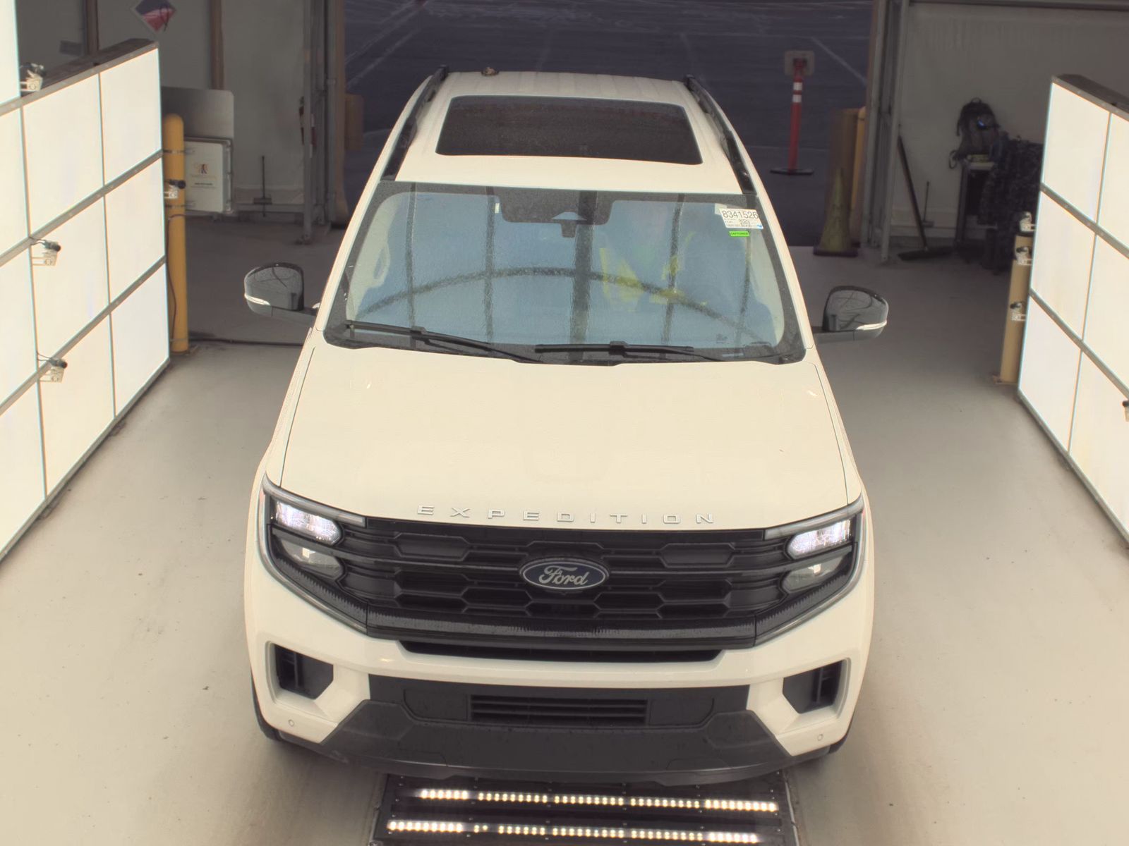 FORD EXPEDITION - 3