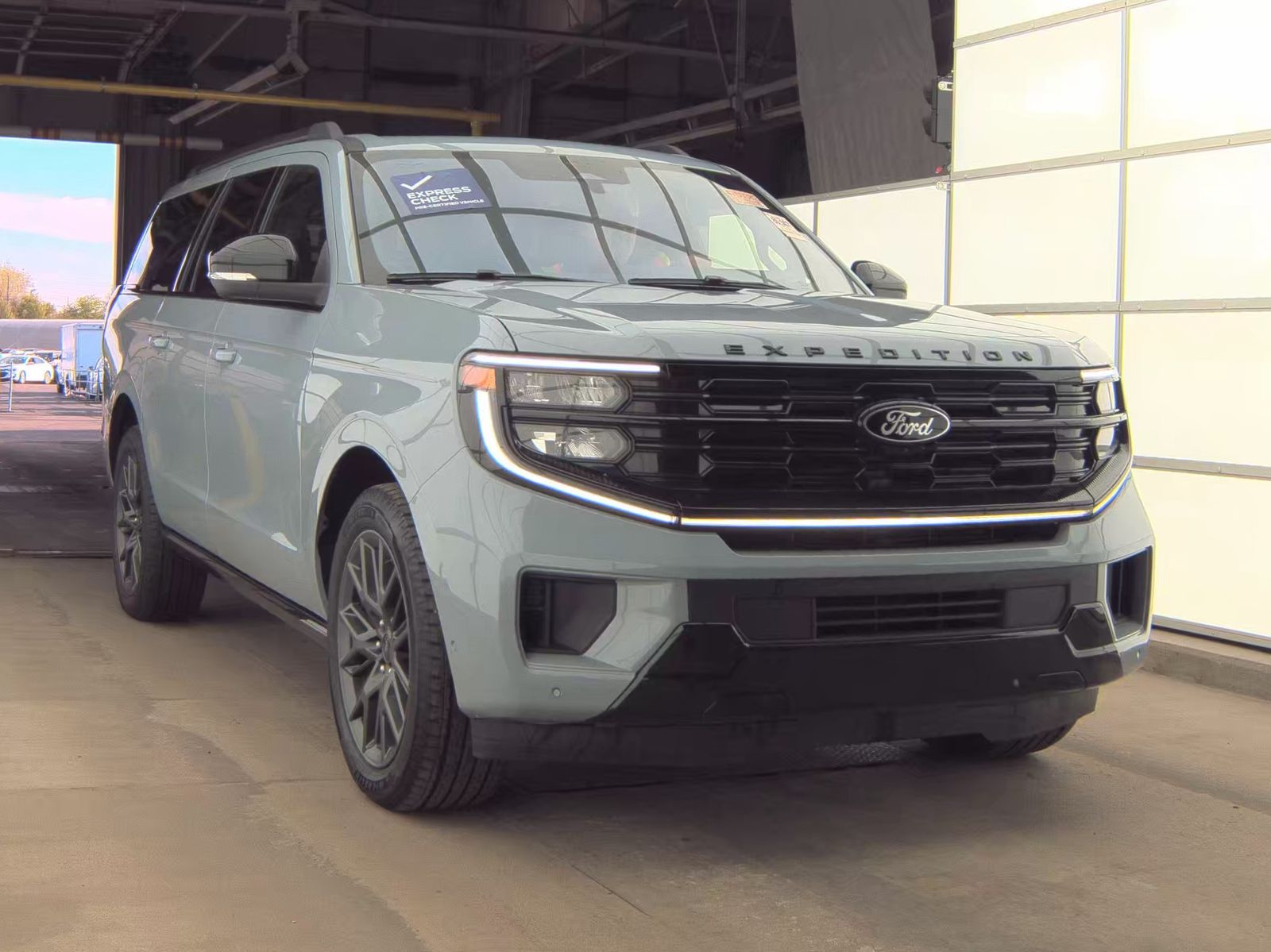 FORD EXPEDITION MAX - 5