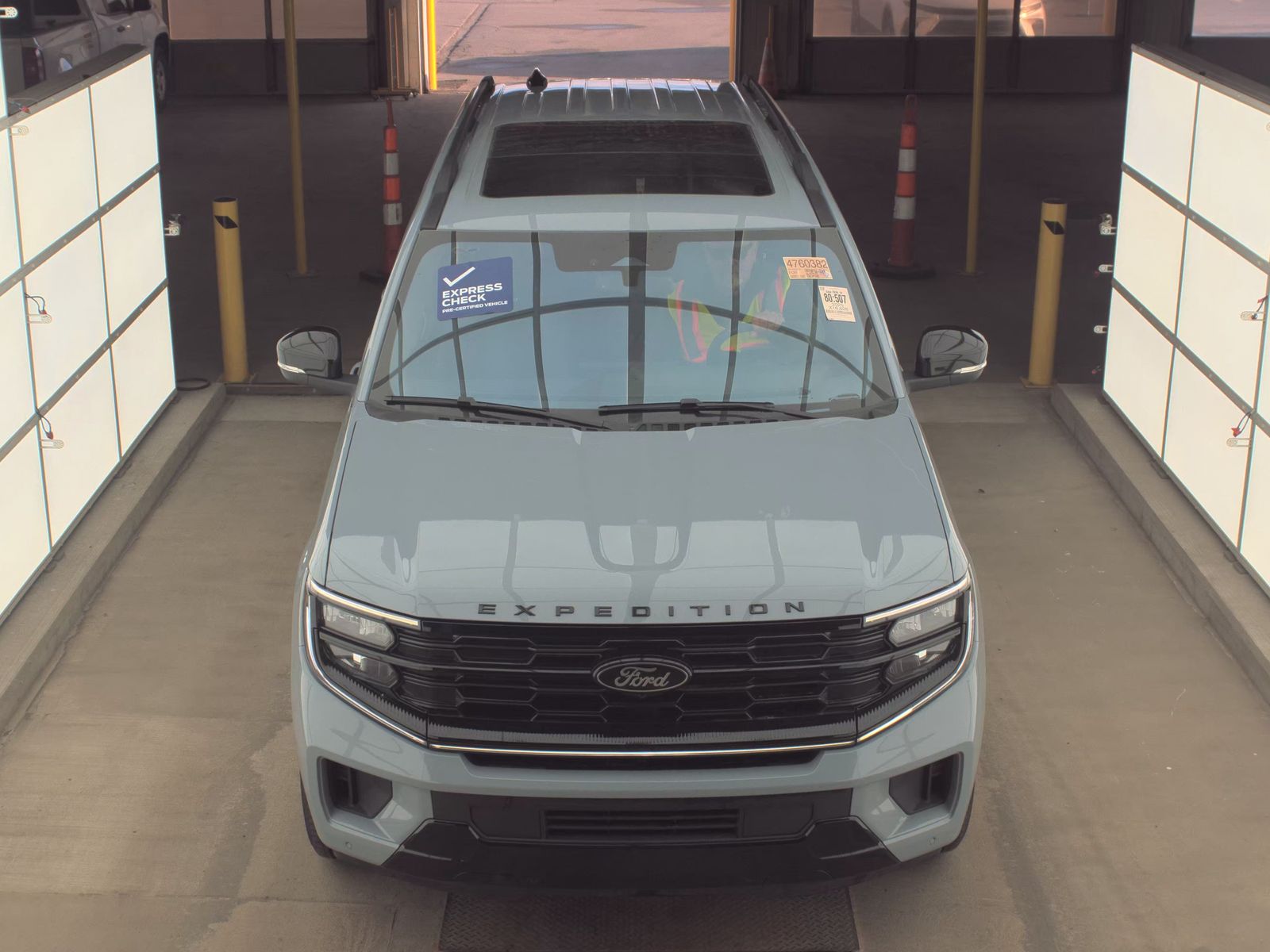 FORD EXPEDITION MAX - 3