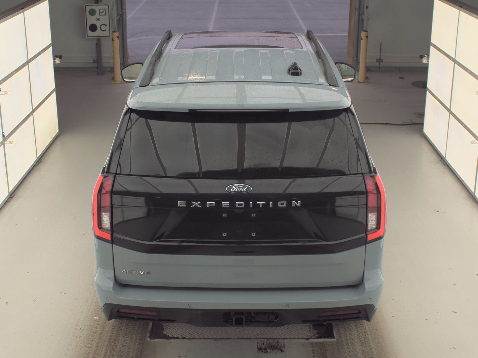 FORD EXPEDITION - 7