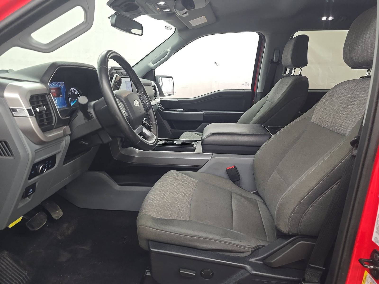 FORD F-150 - 8