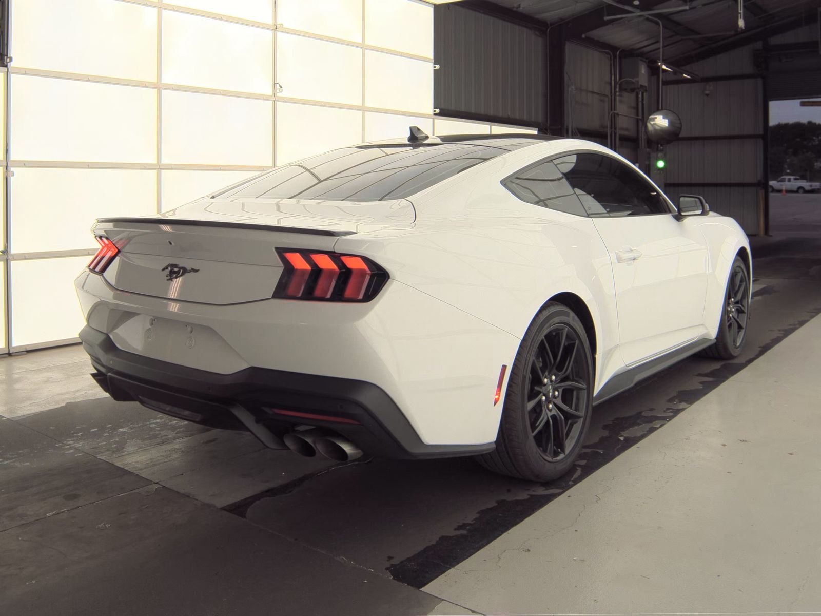 FORD MUSTANG - 6