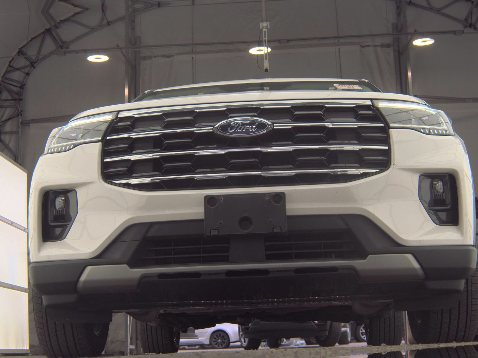 FORD EXPLORER - 4