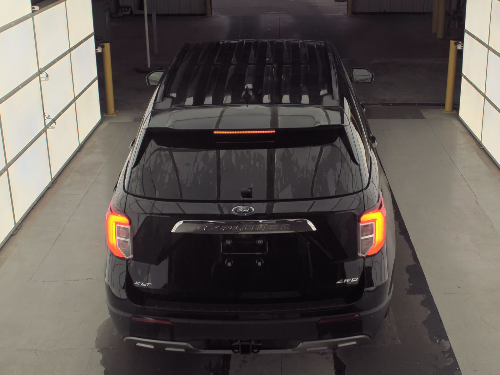 FORD EXPLORER - 7