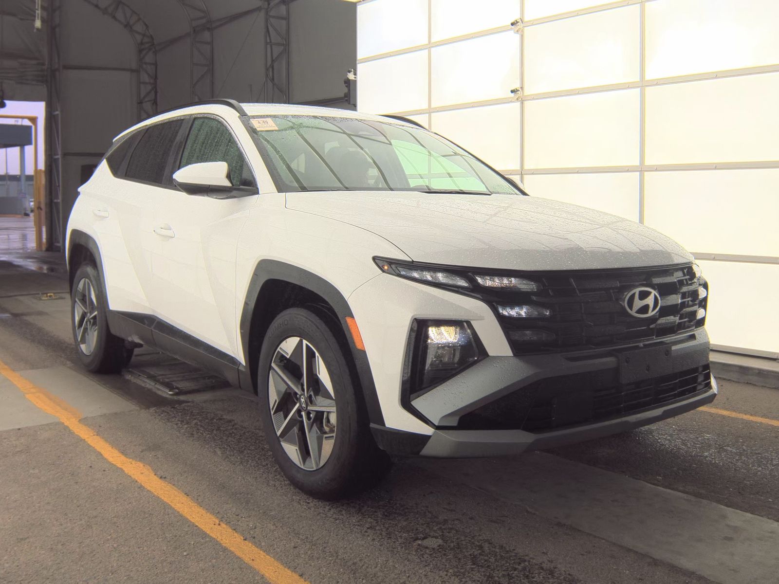 HYUNDAI TUCSON - 5