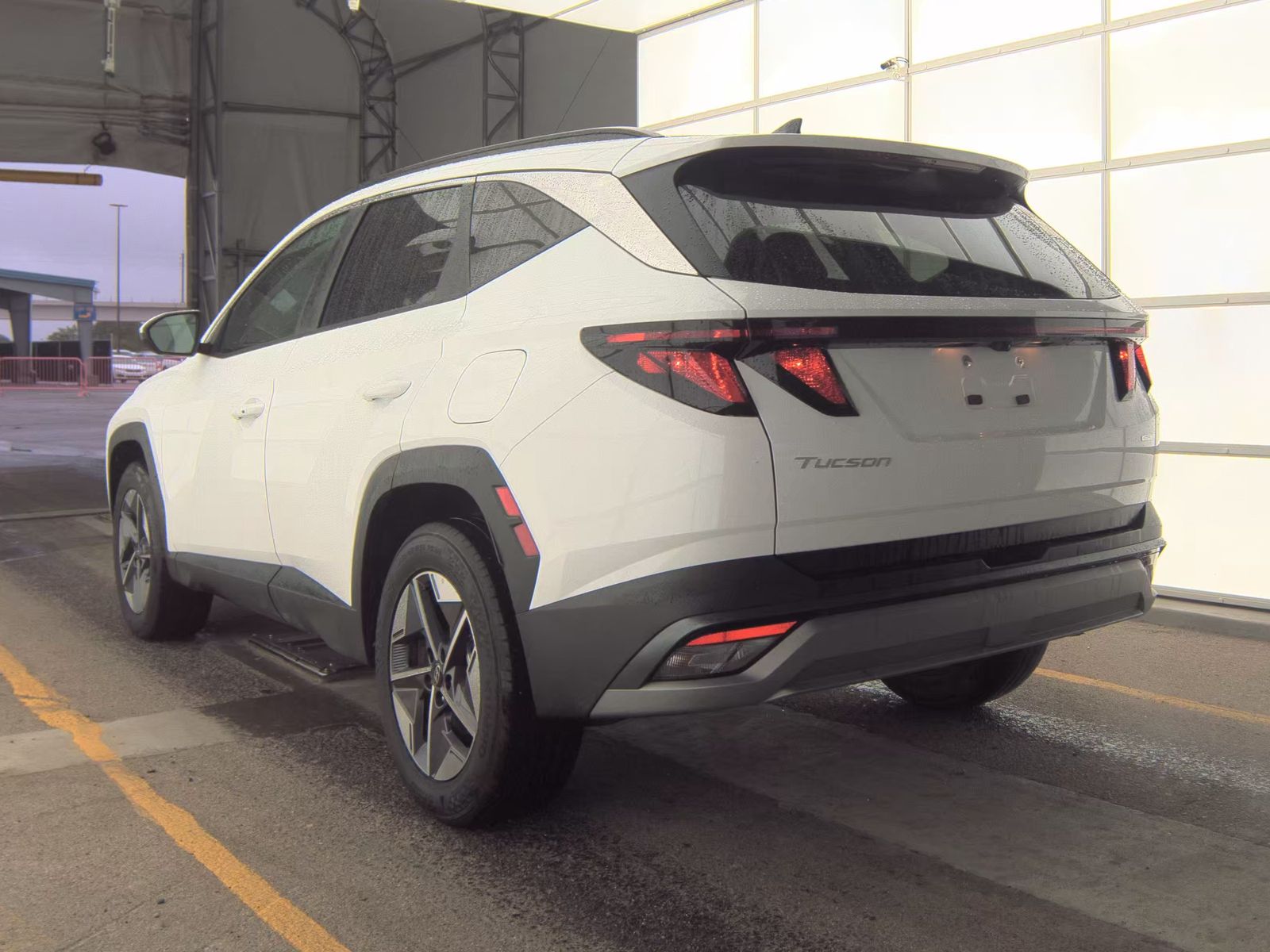HYUNDAI TUCSON - 9