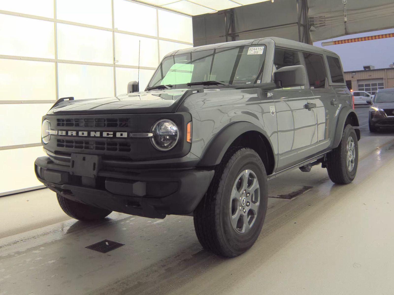 FORD BRONCO - 1