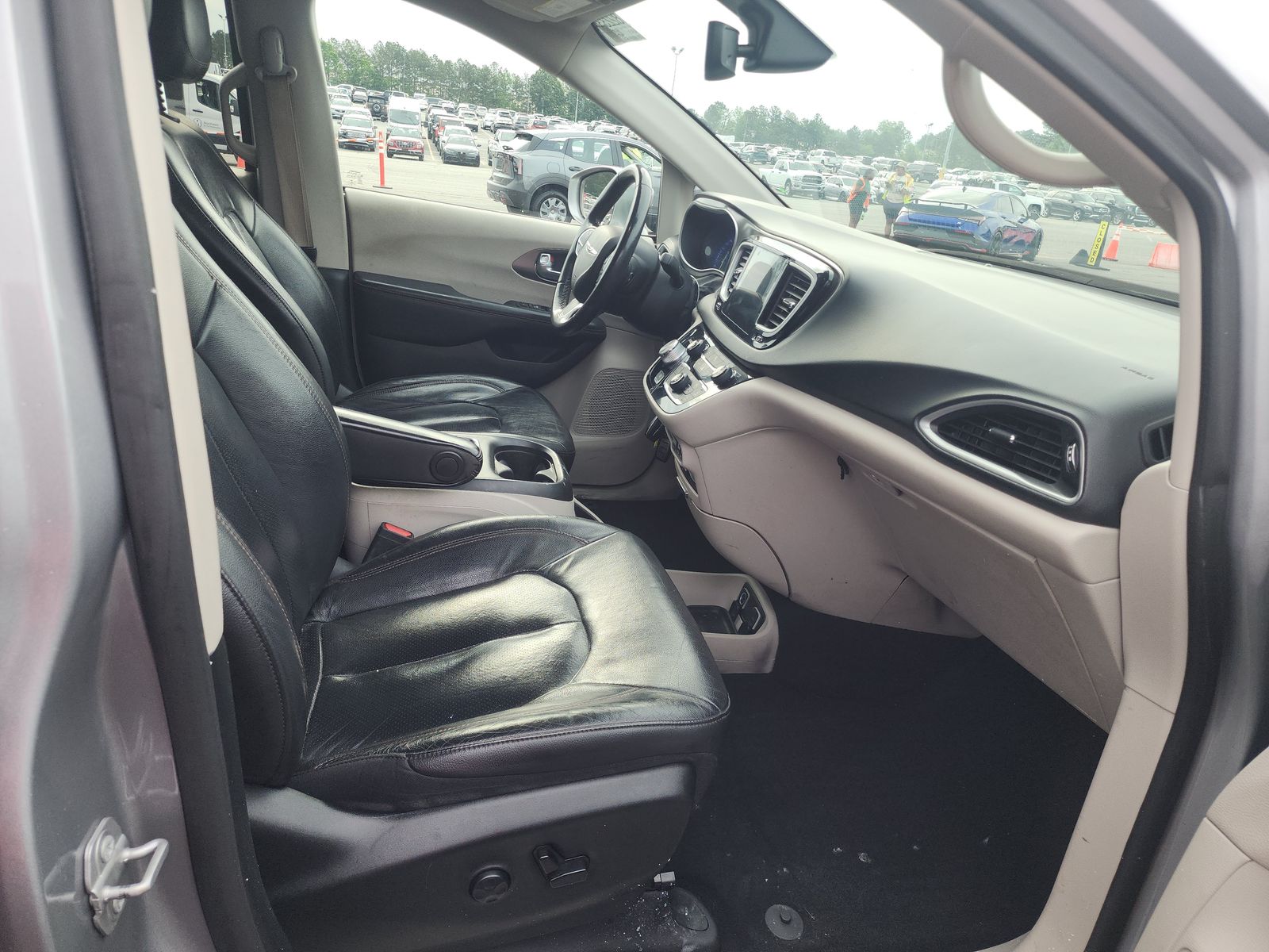 2020 Chrysler Pacifica Touring L Plus FWD