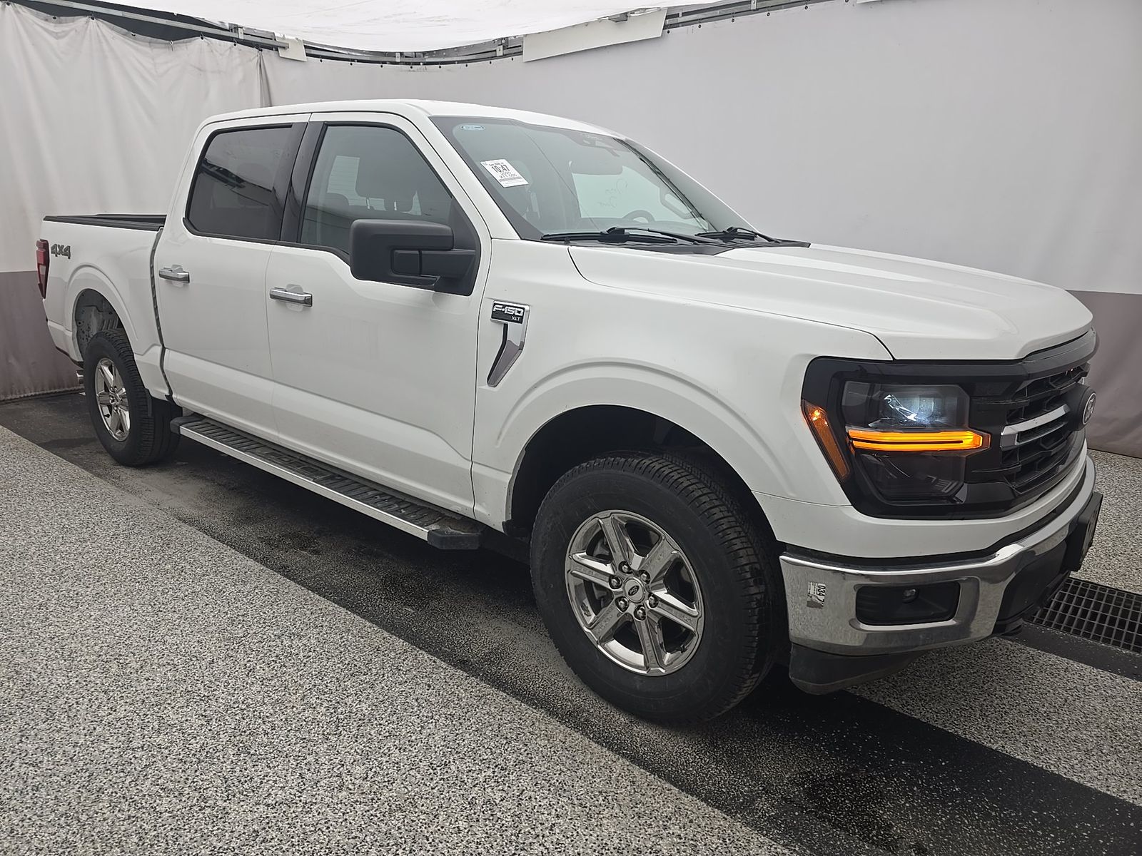 FORD F-150 - 4