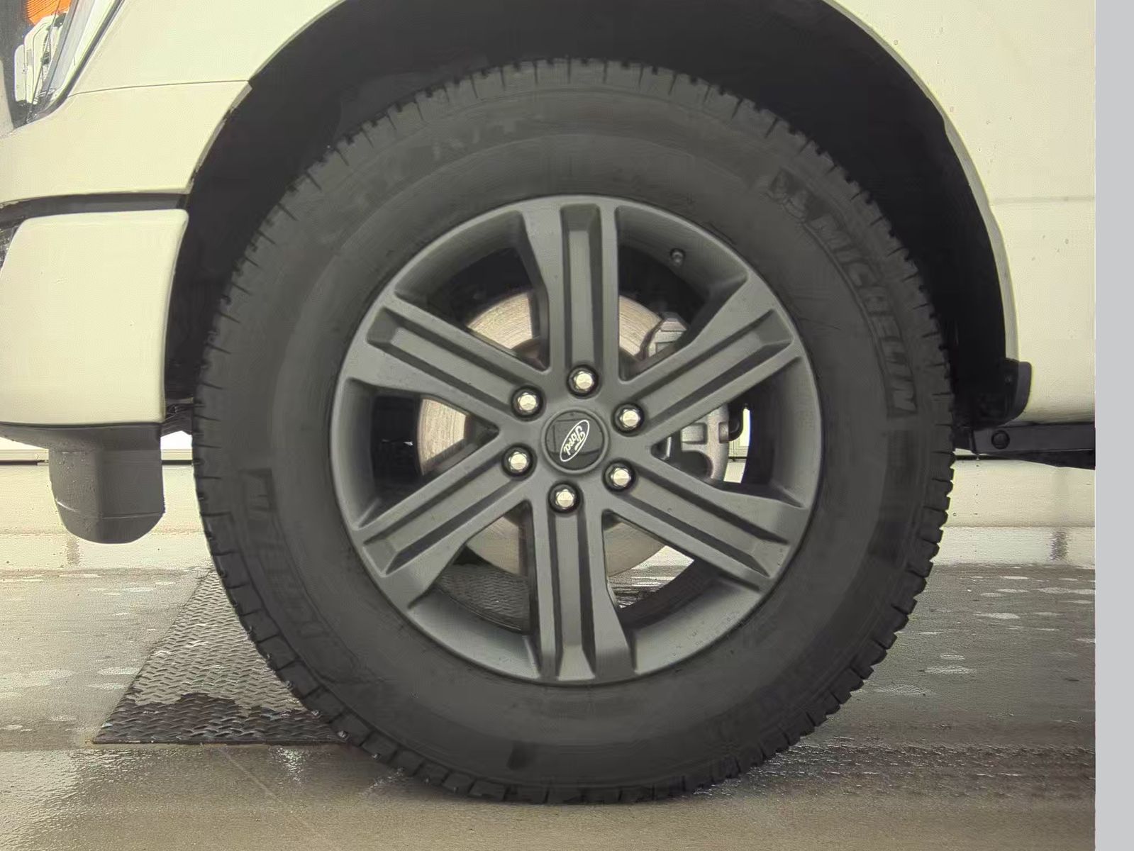 FORD F-150 - 10