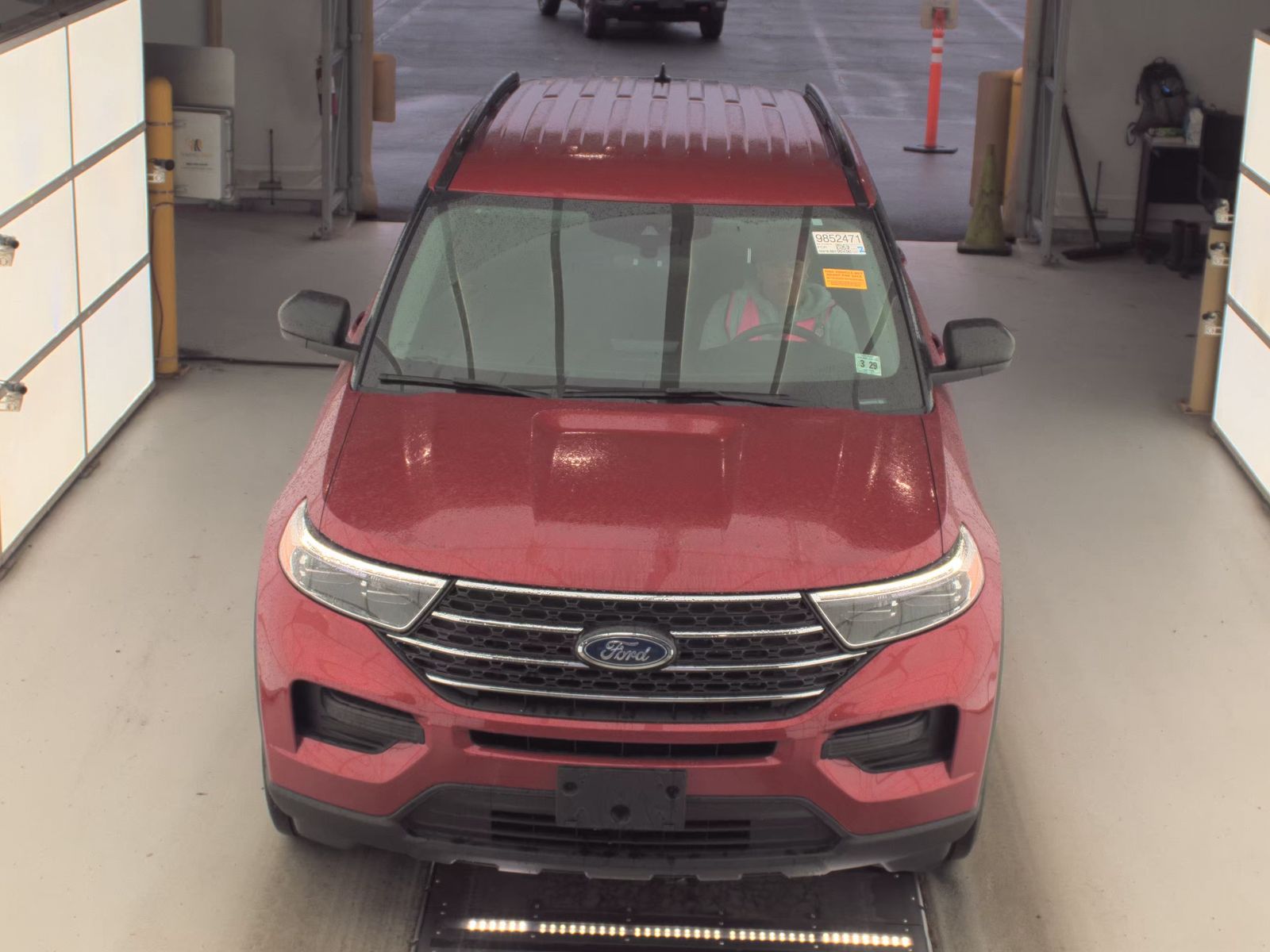 FORD EXPLORER - 3