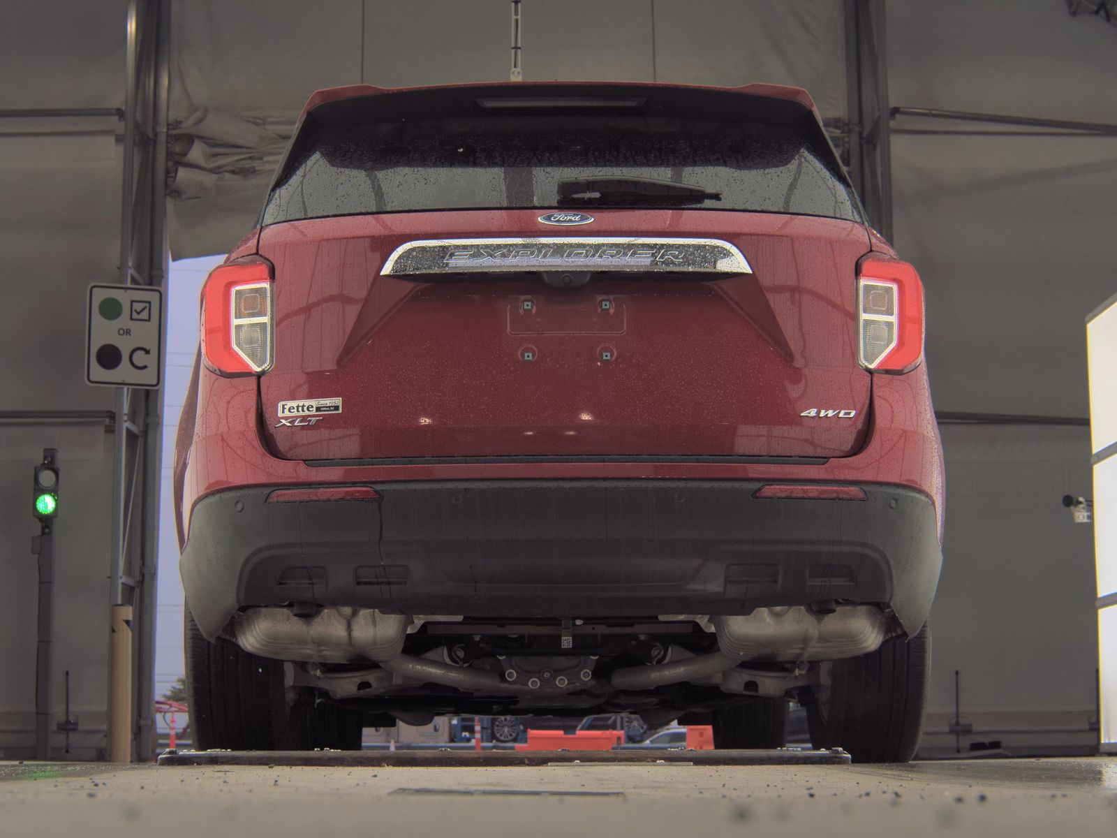 FORD EXPLORER - 8