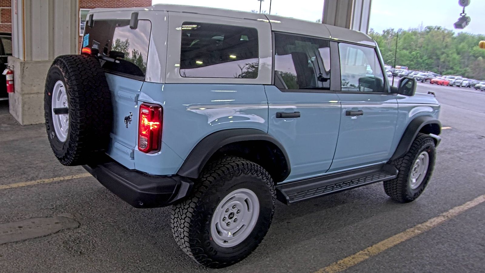 FORD BRONCO - 5