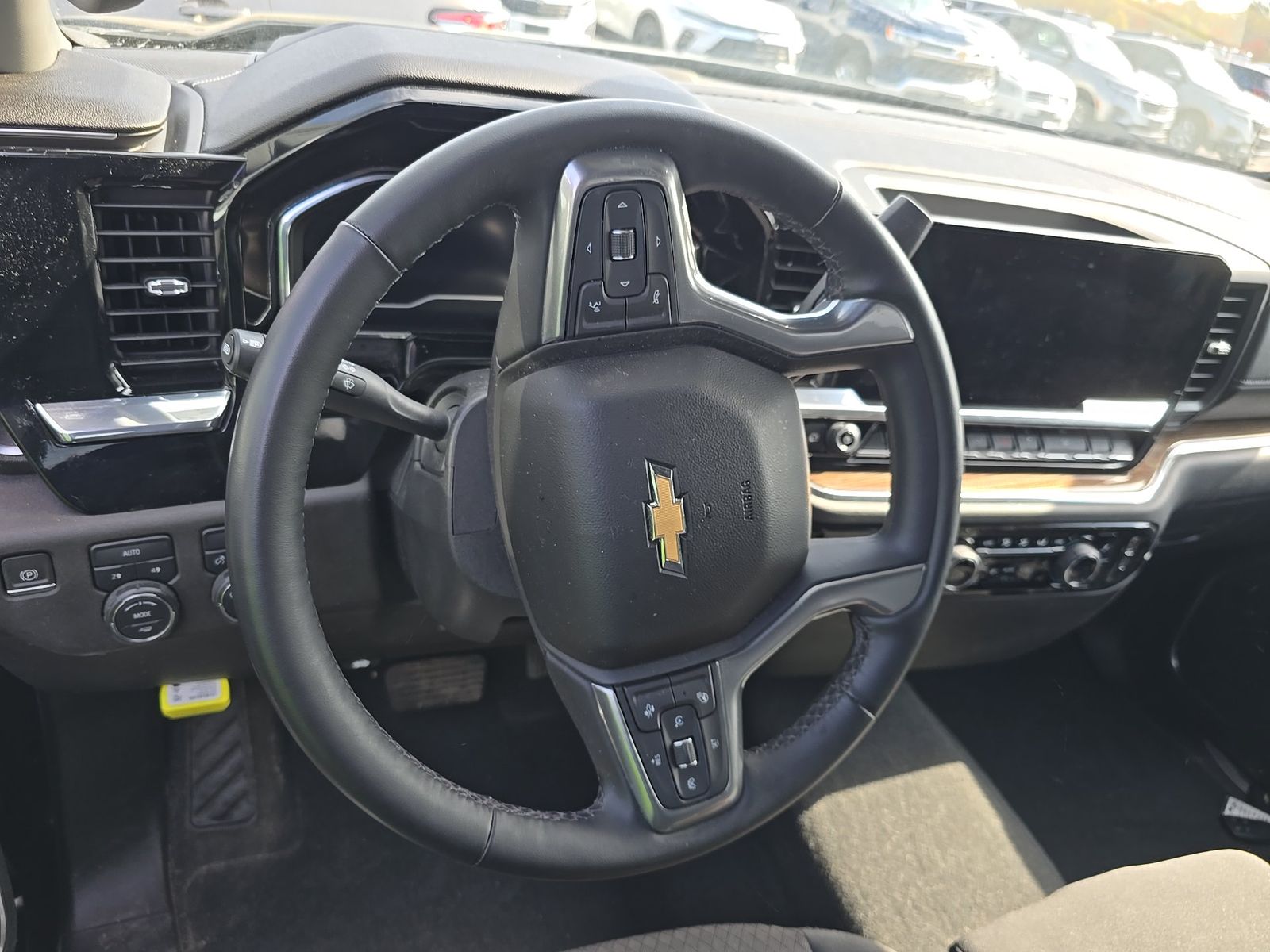 2023 Chevrolet Silverado 1500 LT AWD