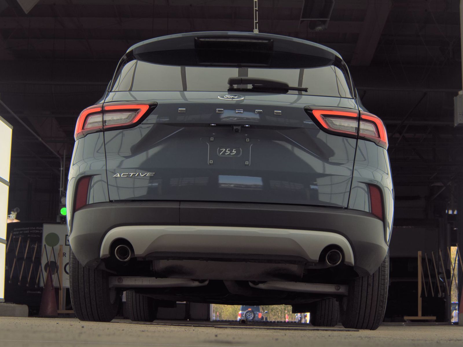 FORD ESCAPE - 8