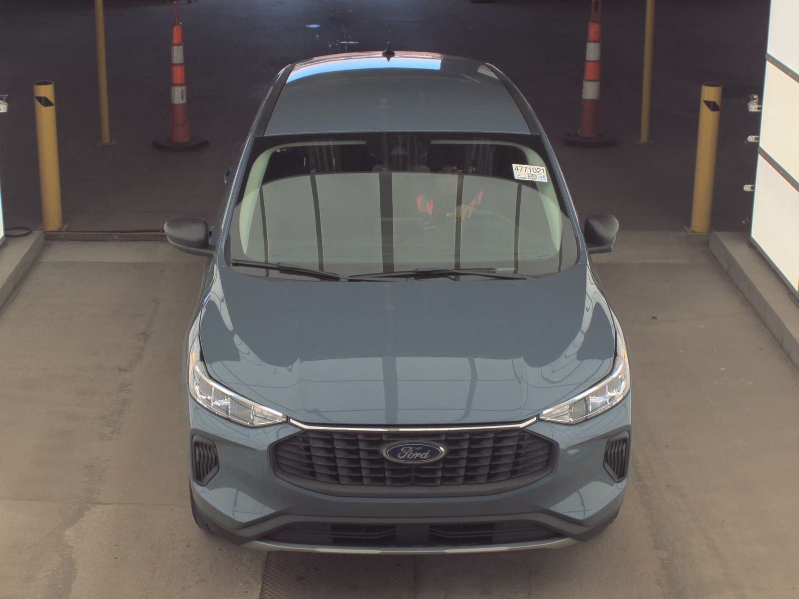 FORD ESCAPE - 3