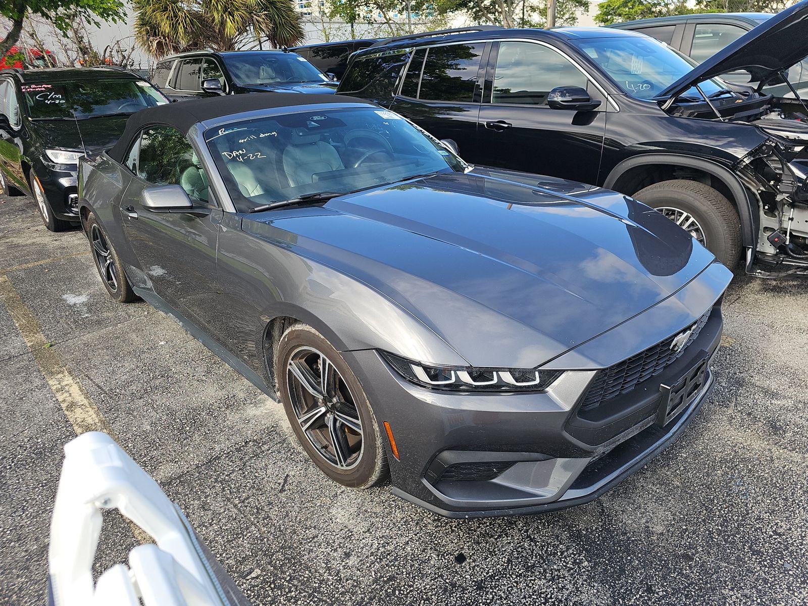 FORD MUSTANG - 4