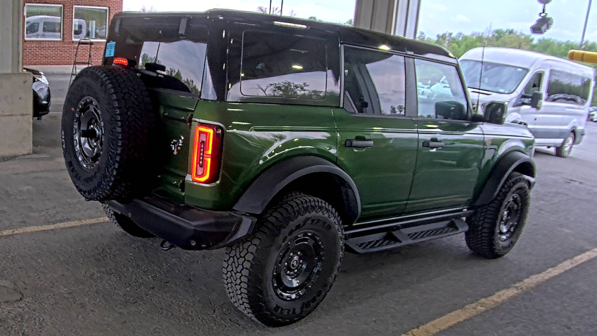 FORD BRONCO - 5
