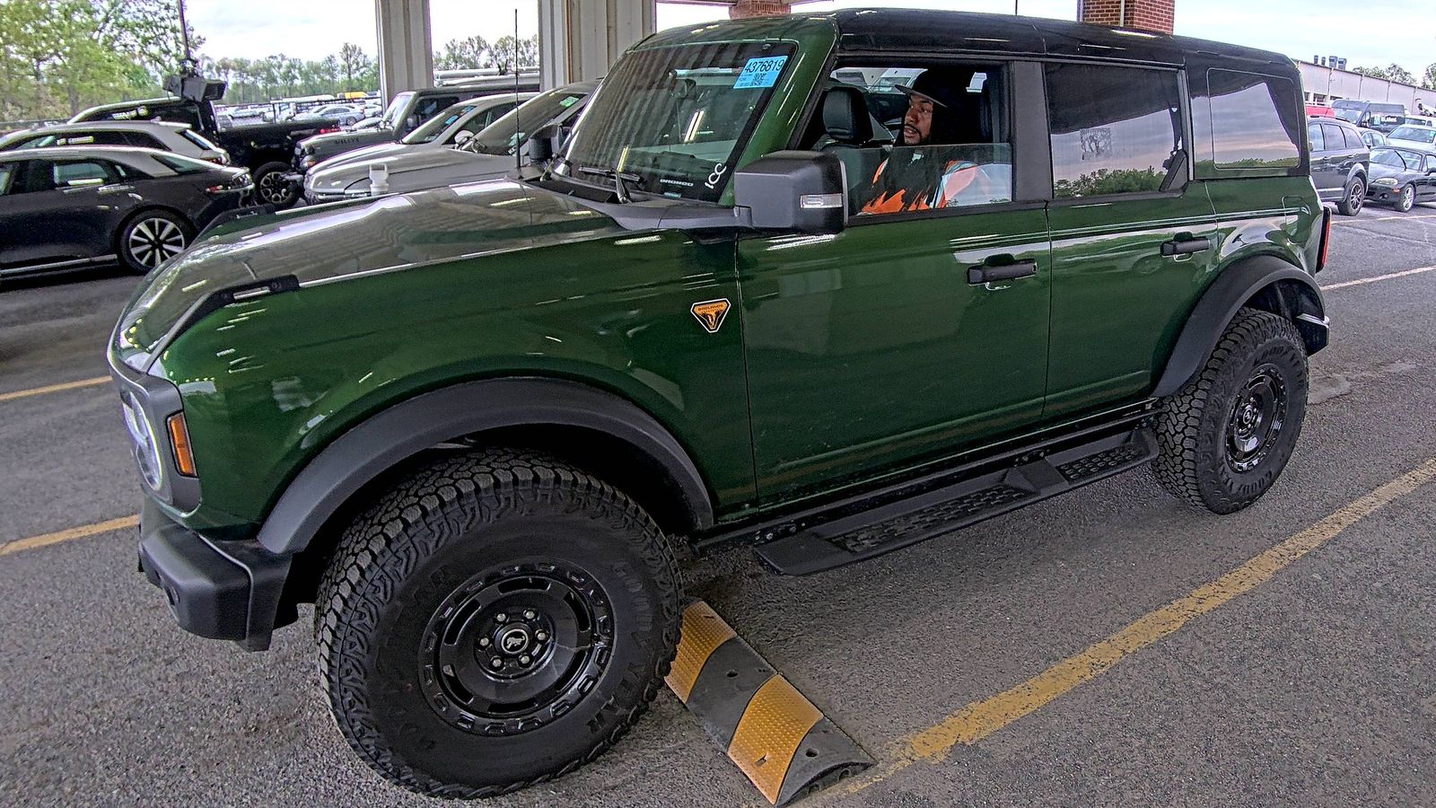 FORD BRONCO - 1