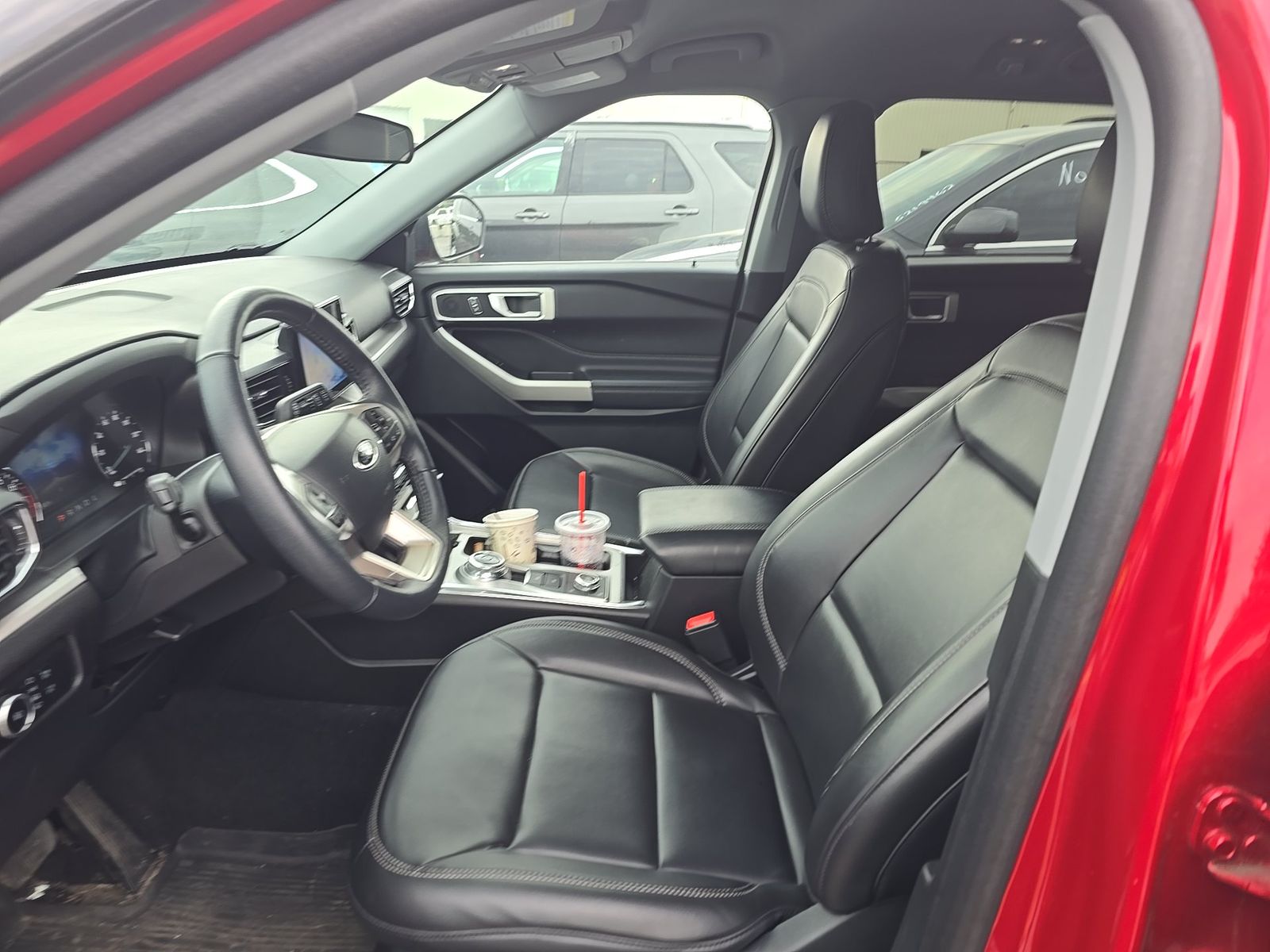 FORD EXPLORER - 8