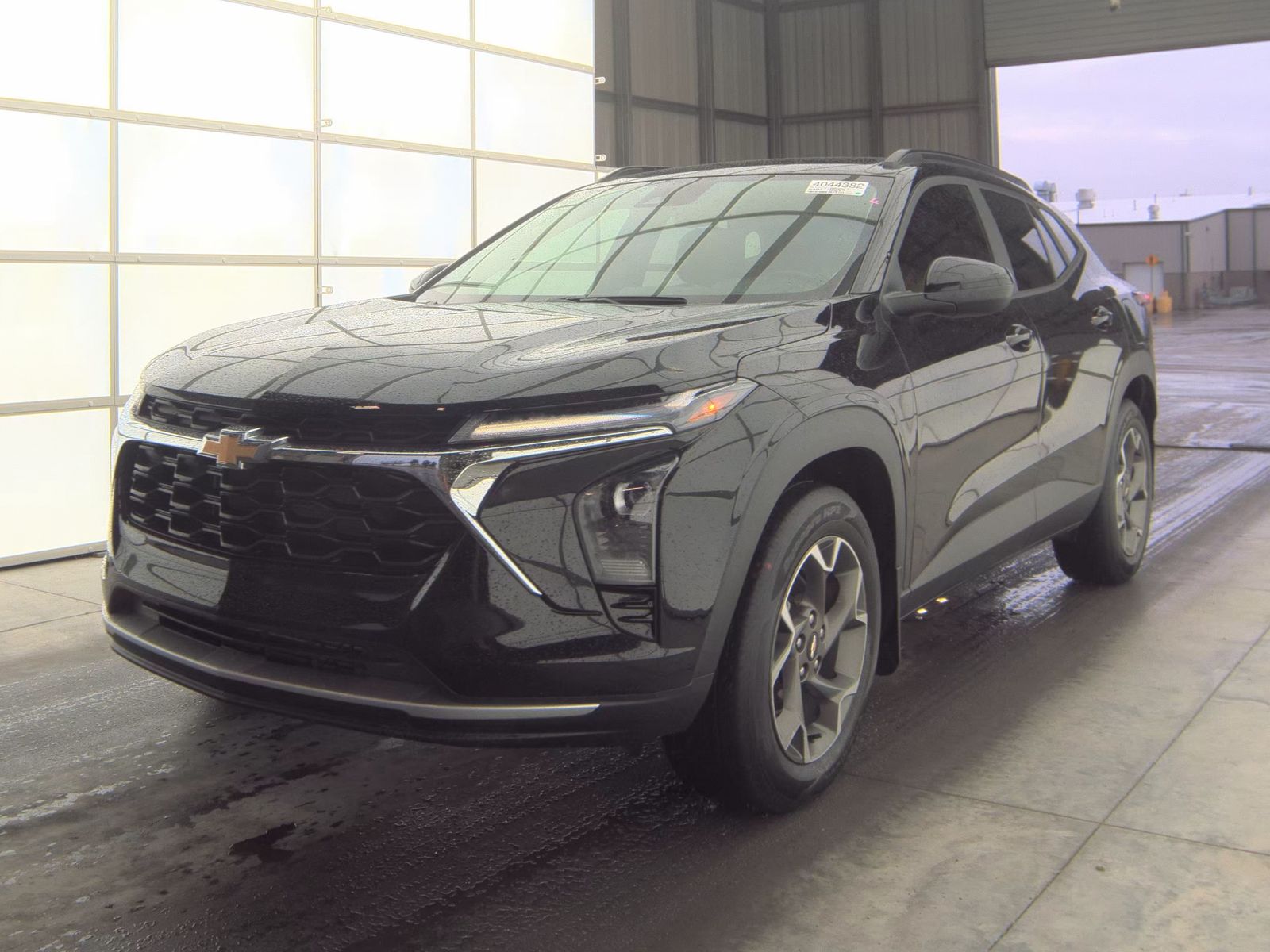CHEVROLET TRAX - 1
