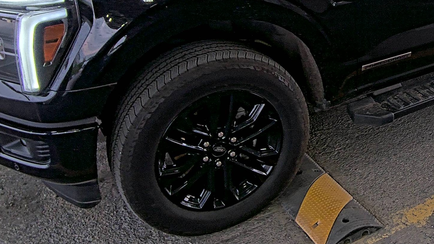 FORD F-150 - 8