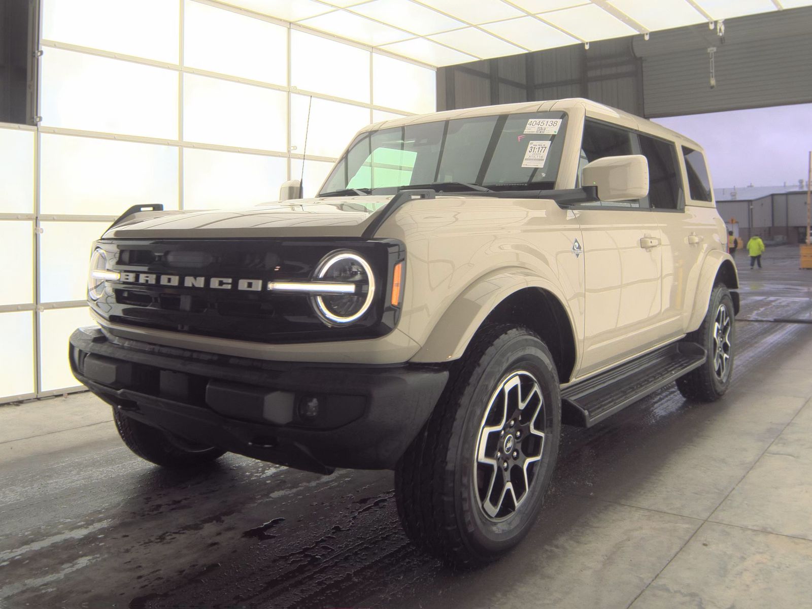 FORD BRONCO - 1