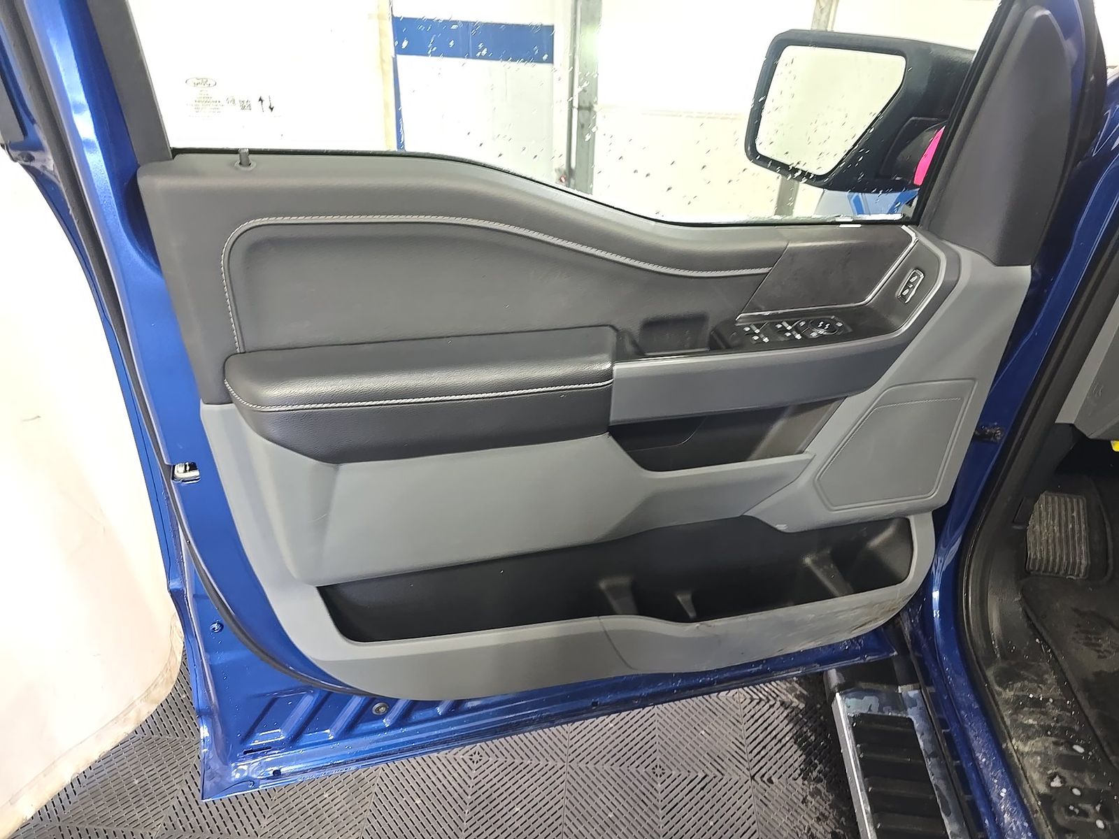 FORD F-150 - 10