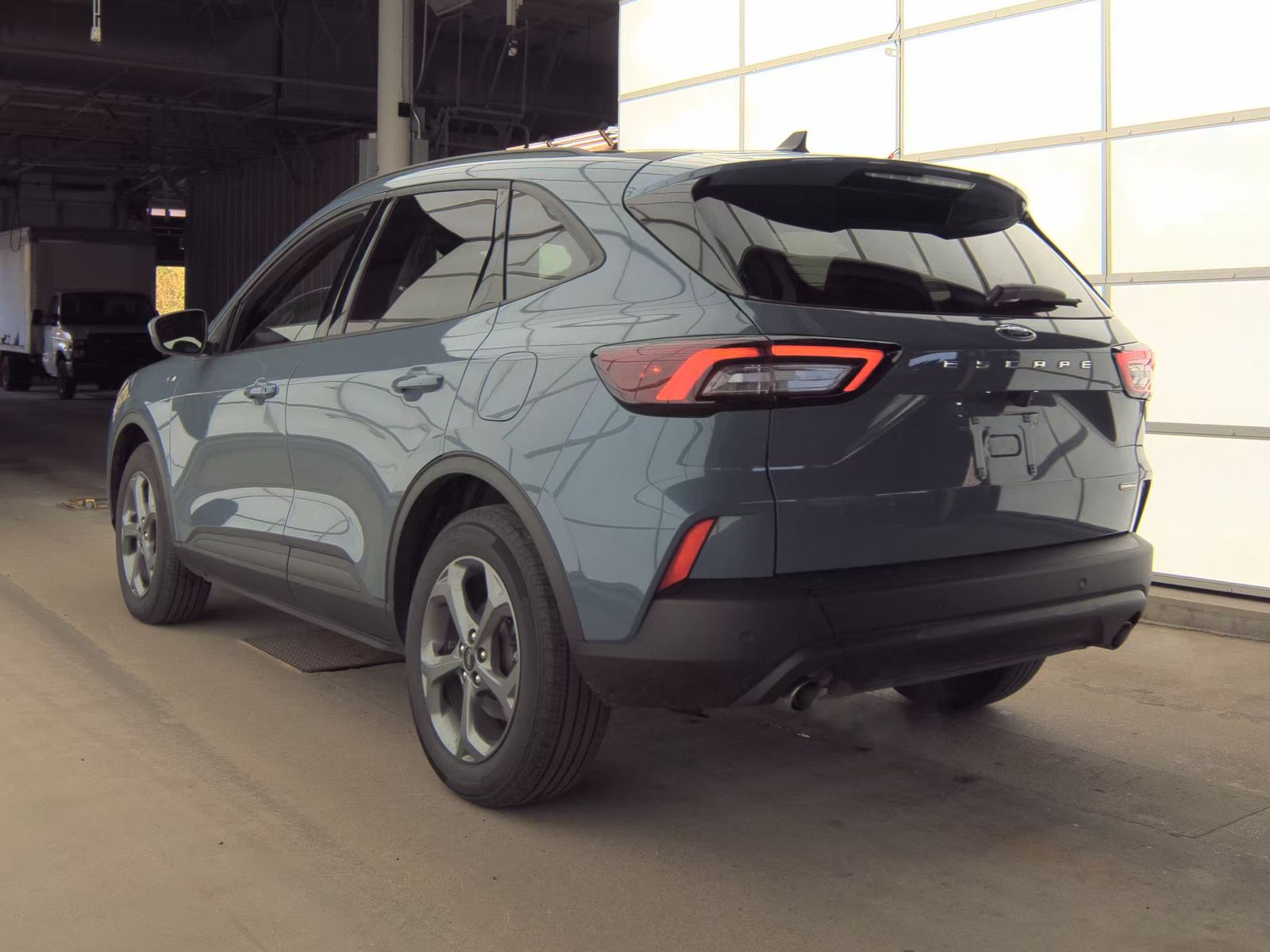 FORD ESCAPE - 9
