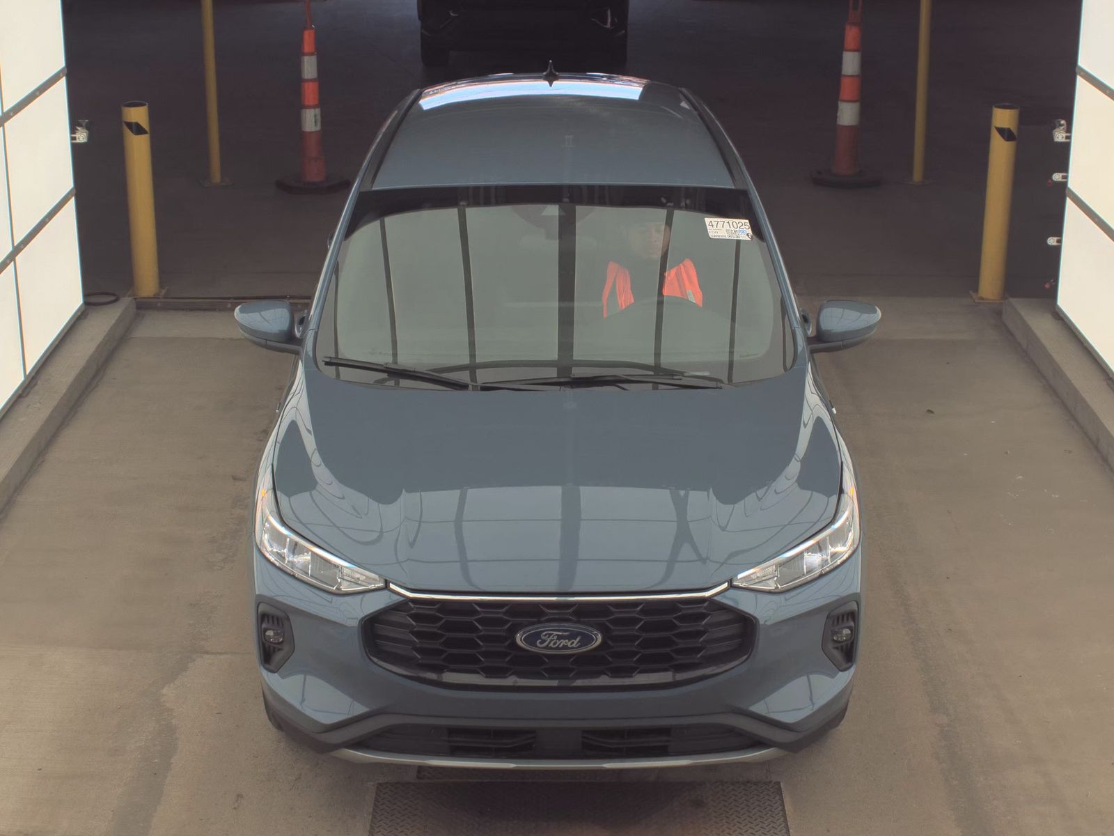 FORD ESCAPE - 3
