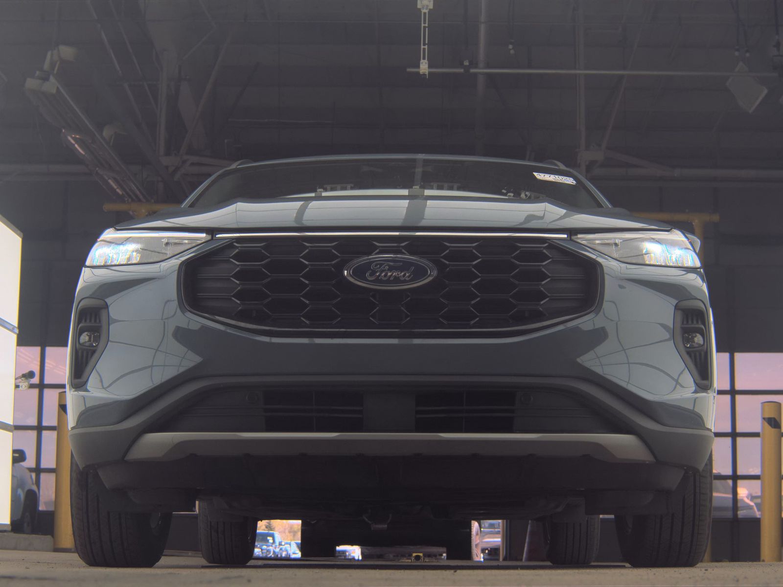 FORD ESCAPE - 4