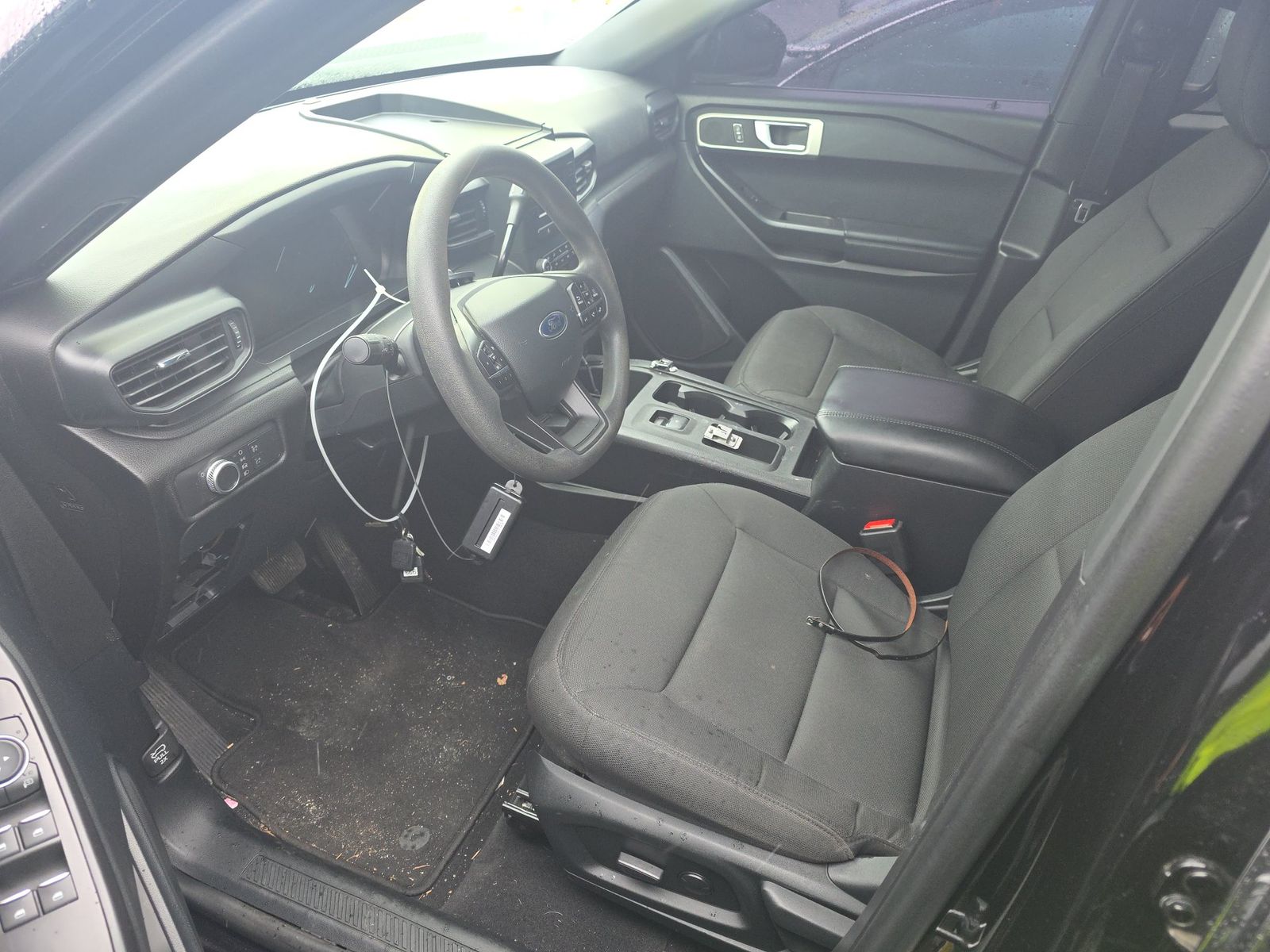 FORD POLICE INTERCEPTOR UTILITY - 8