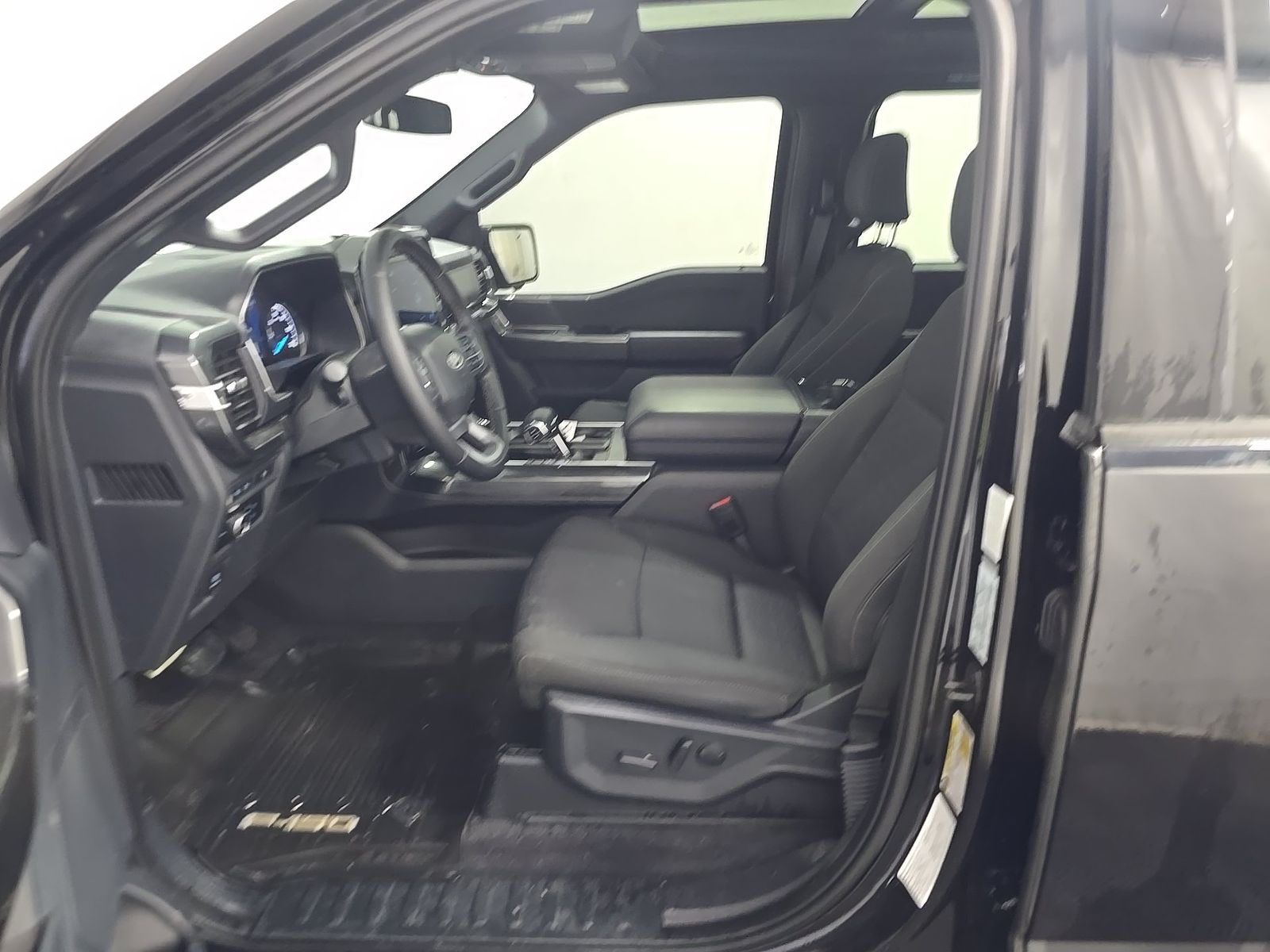 FORD F-150 - 8