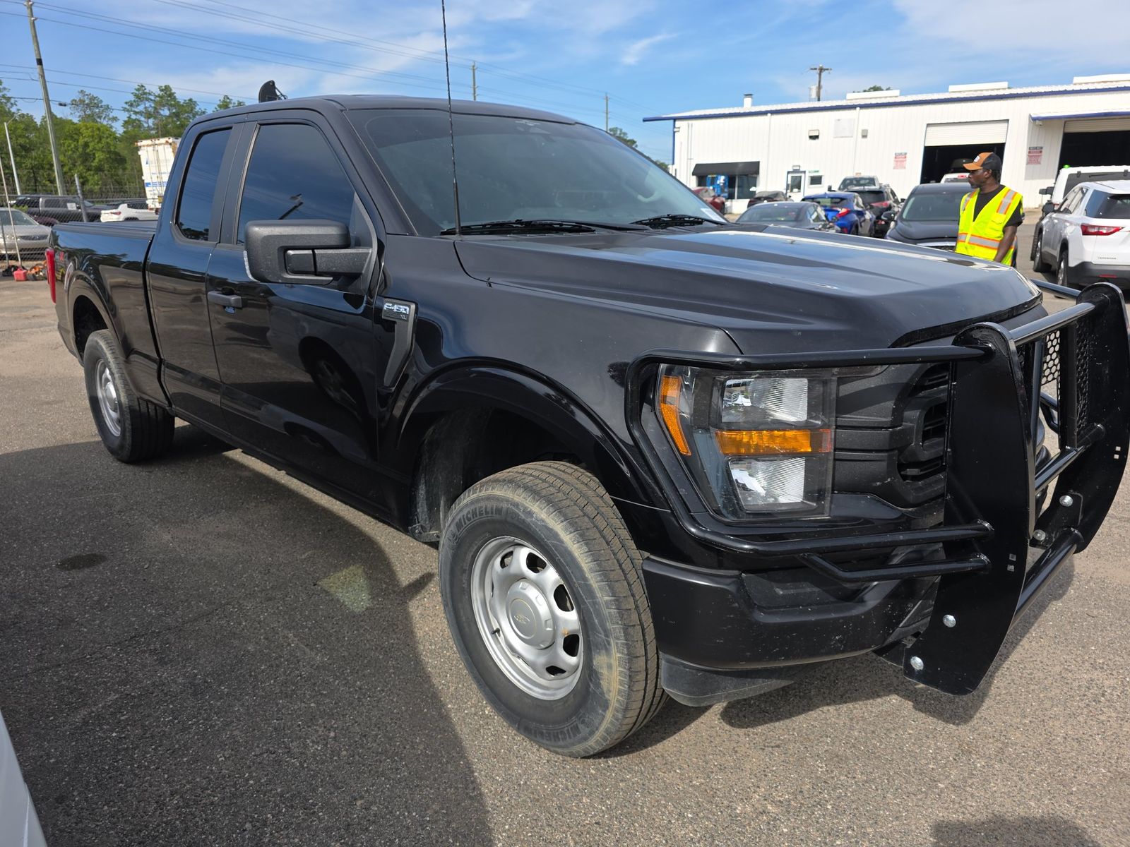 FORD F-150 - 4