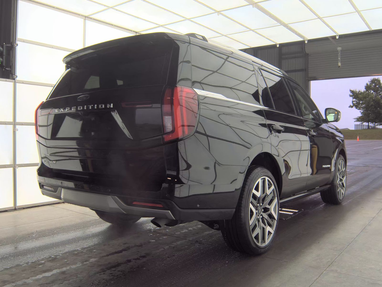 FORD EXPEDITION - 6