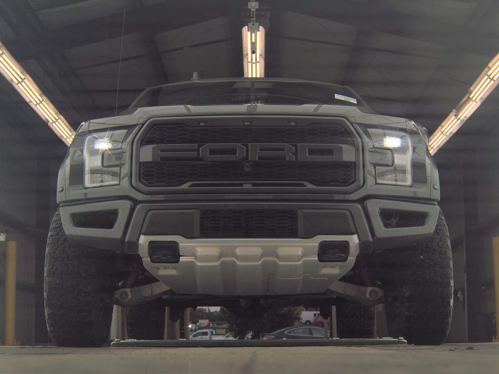 FORD F-150 - 4
