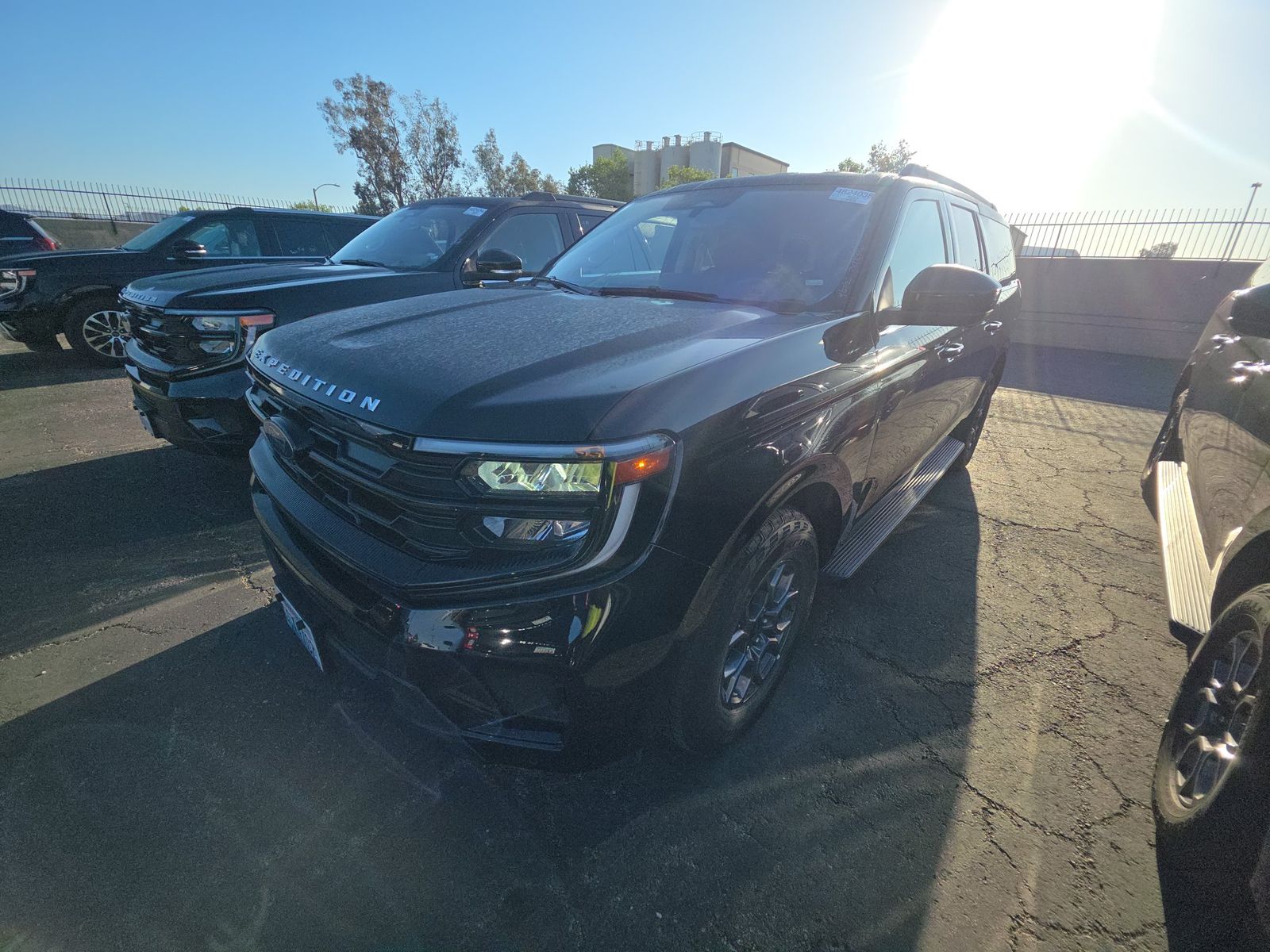 FORD EXPEDITION MAX - 1