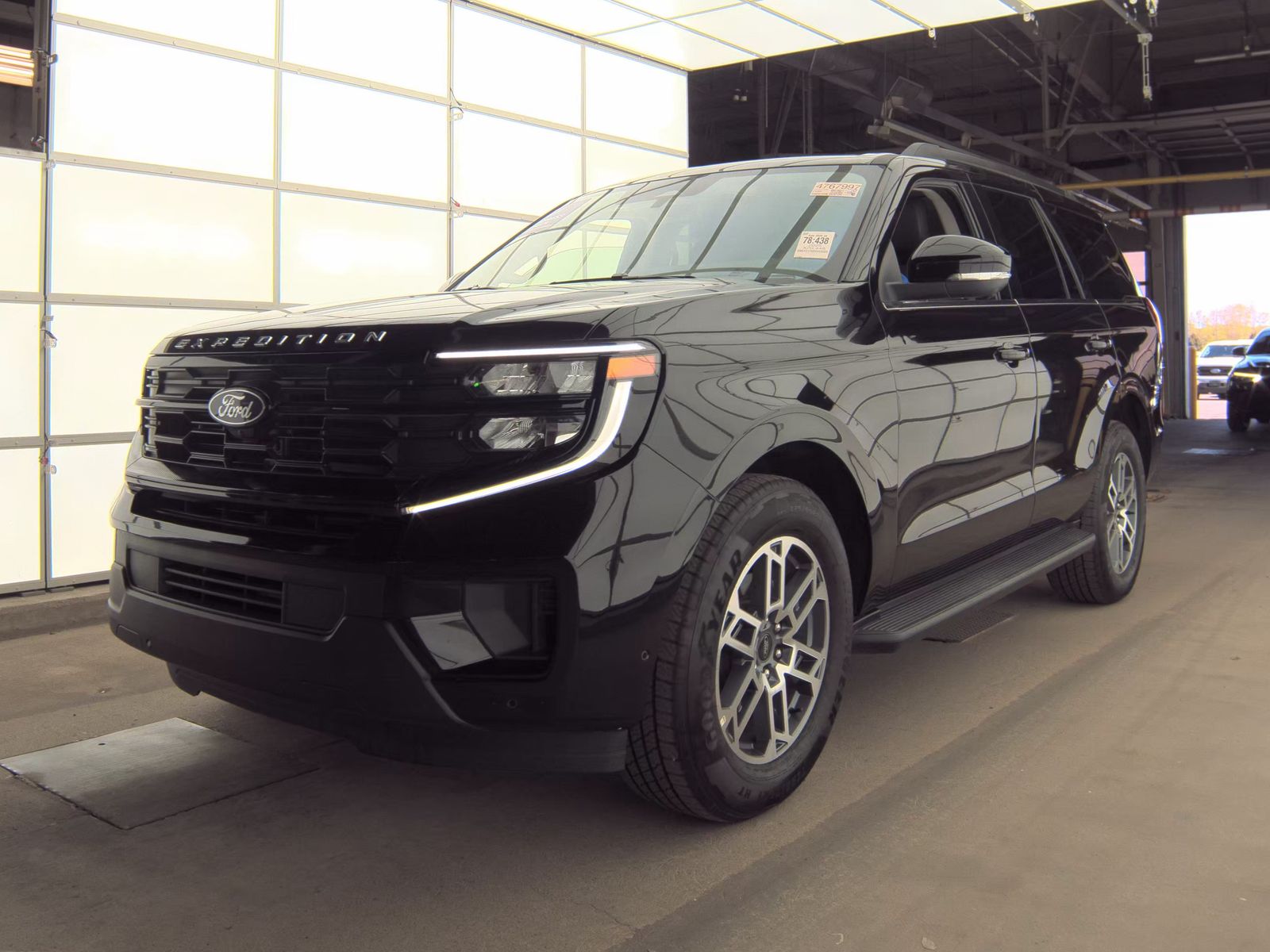 FORD EXPEDITION - 1