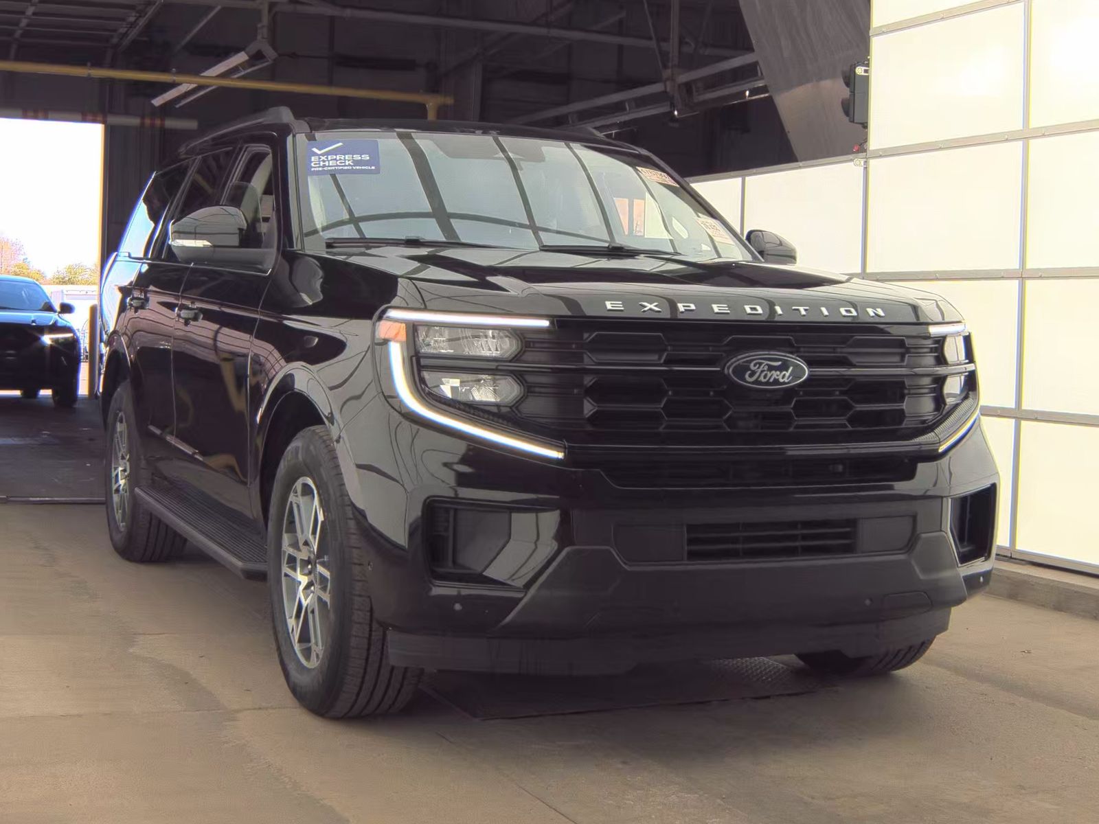 FORD EXPEDITION - 5