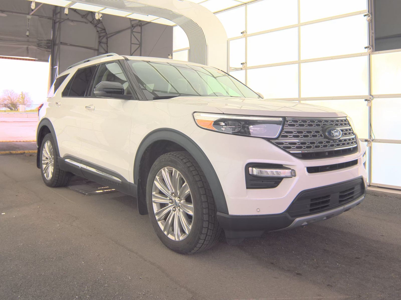 FORD EXPLORER - 5